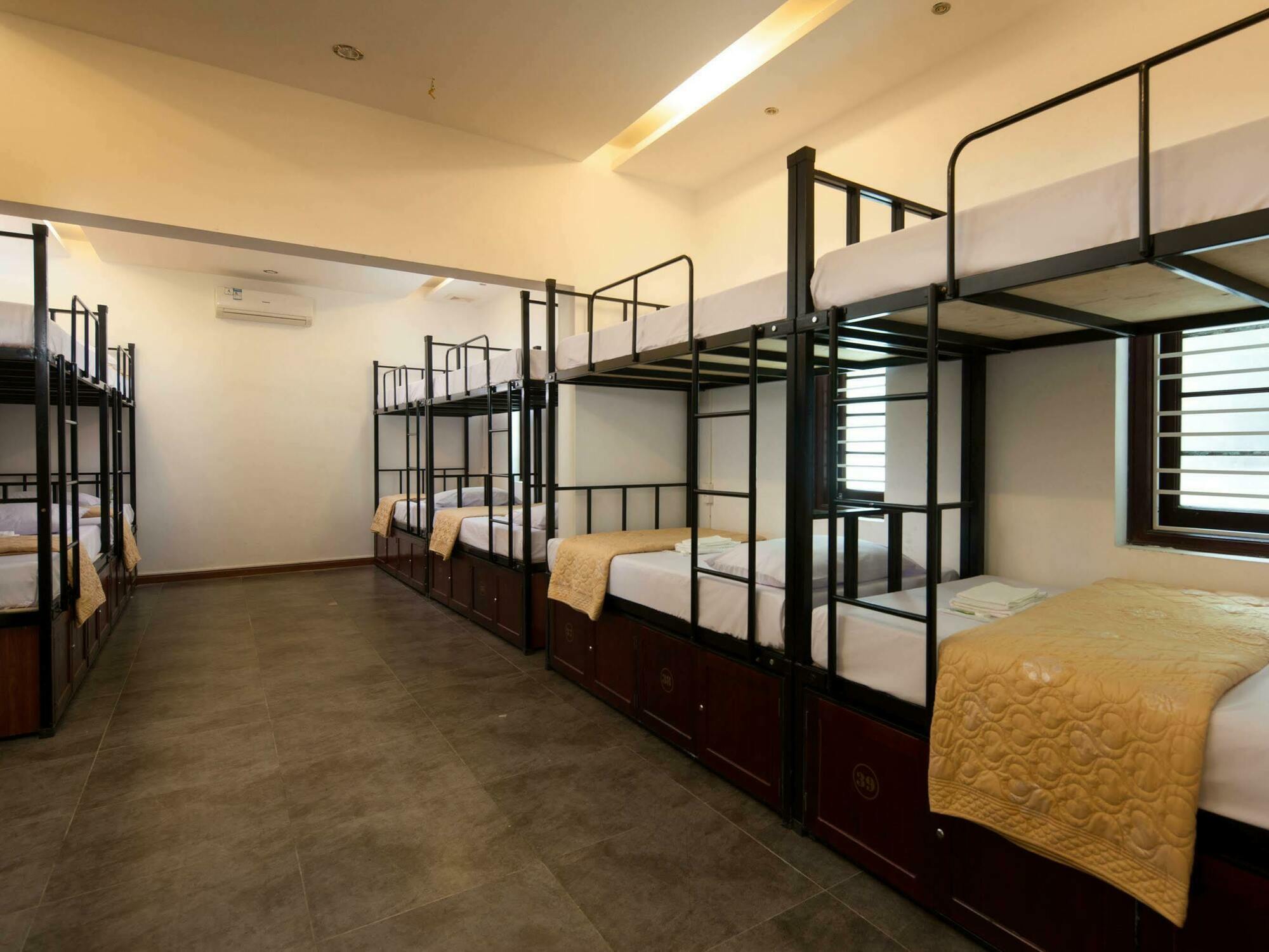 Catba Central Hostel Dong Khe Sau Extérieur photo